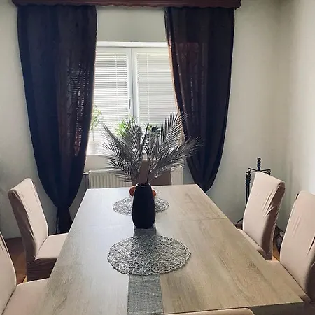 Apartment Apartman Deluxe Una Holiday Bihac