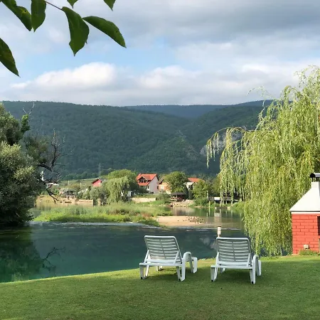 Apartman Deluxe Una Holiday * Bihać